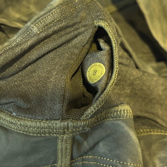 Lululemon Energy Bra Long Line Ice Dye *Medium Support, B-D Cup - Picture 4 of 4